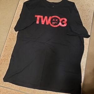 Jordan two3 men's shirt